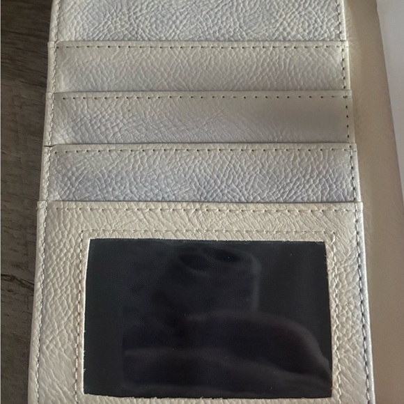 MIAMICA Travel Wallet Organizer - Picture 4 of 6